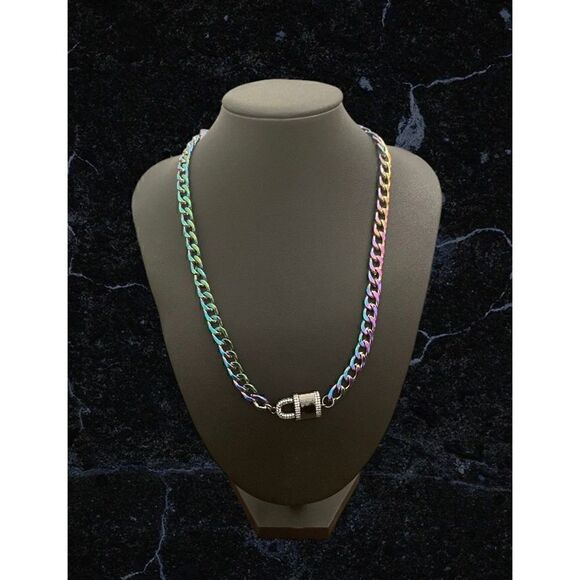 Emma Evelyn Jewelry - Emma Evelyn Aurora Chain with Lock Pendant